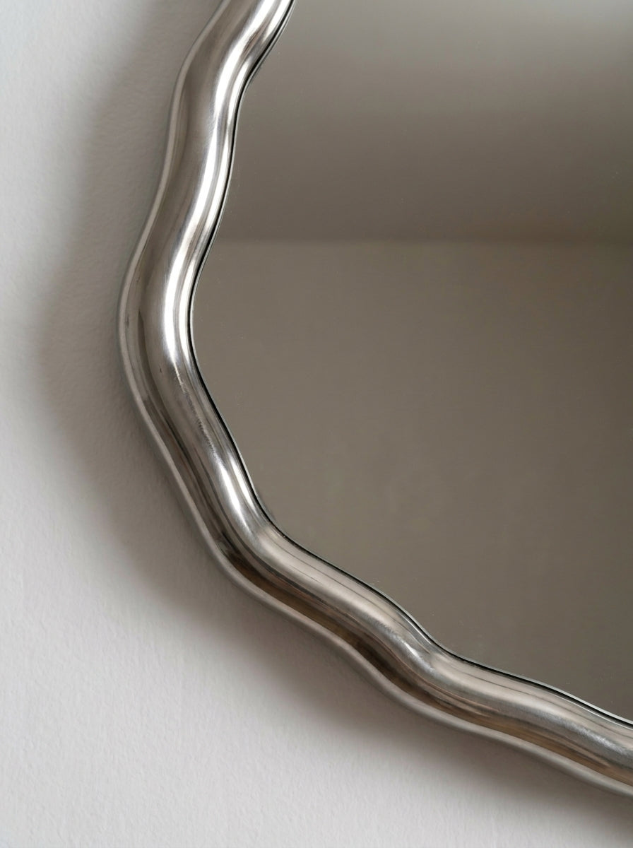 Whiz Mirror